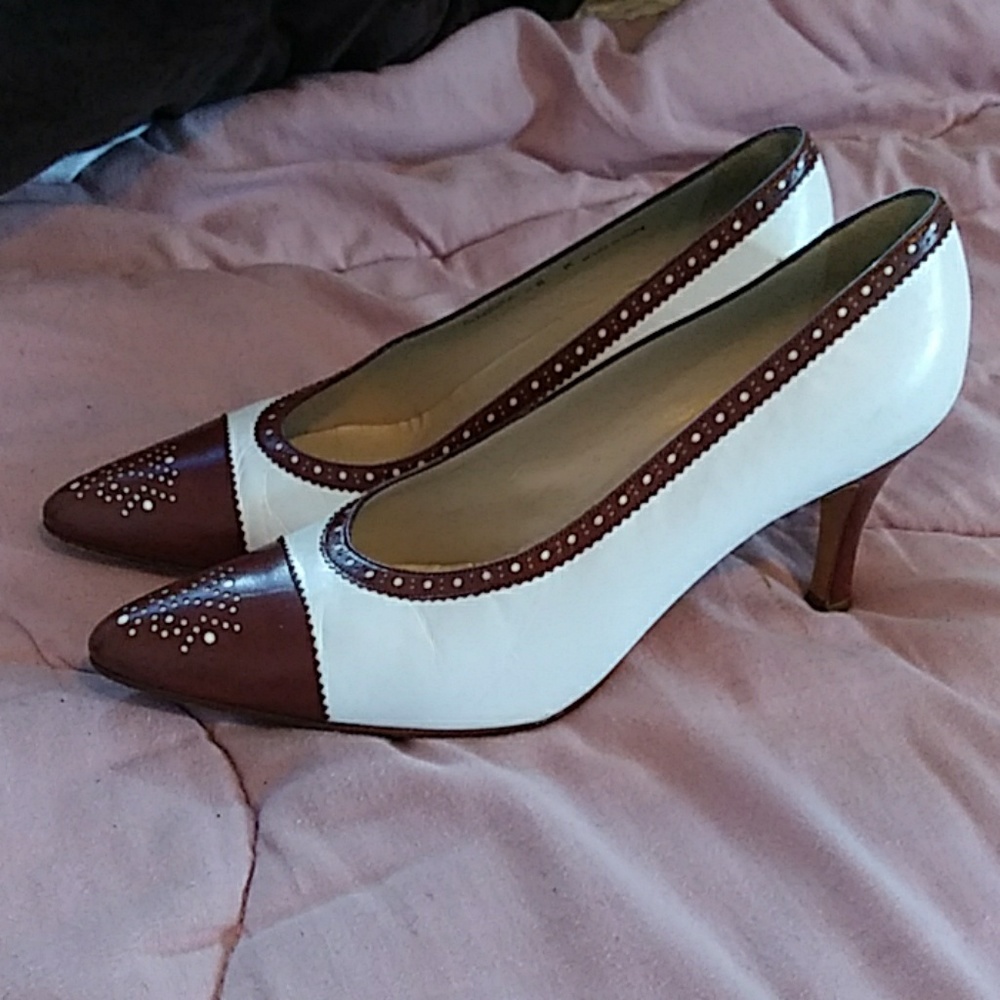 Shoes - Picture 5 of 5